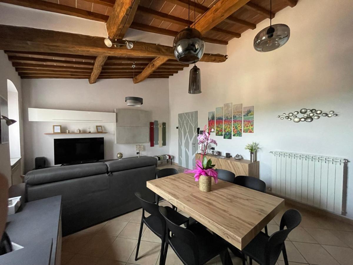 La Casa In Castello Villa Ambra Bagian luar foto