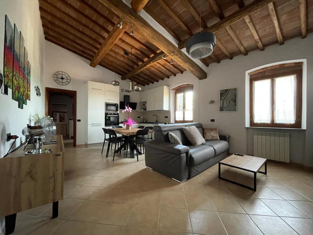 La Casa In Castello Villa Ambra Bagian luar foto