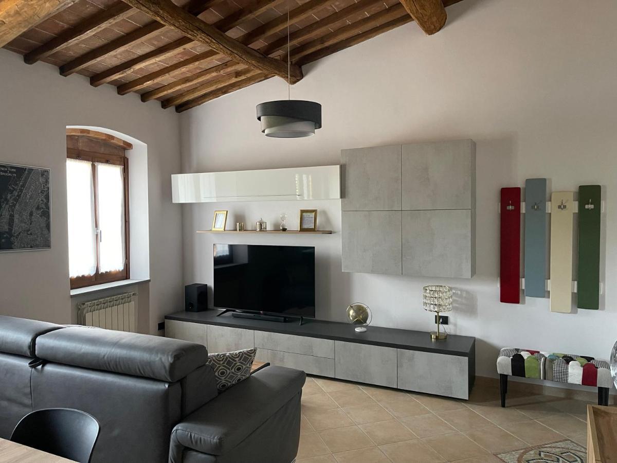 La Casa In Castello Villa Ambra Bagian luar foto