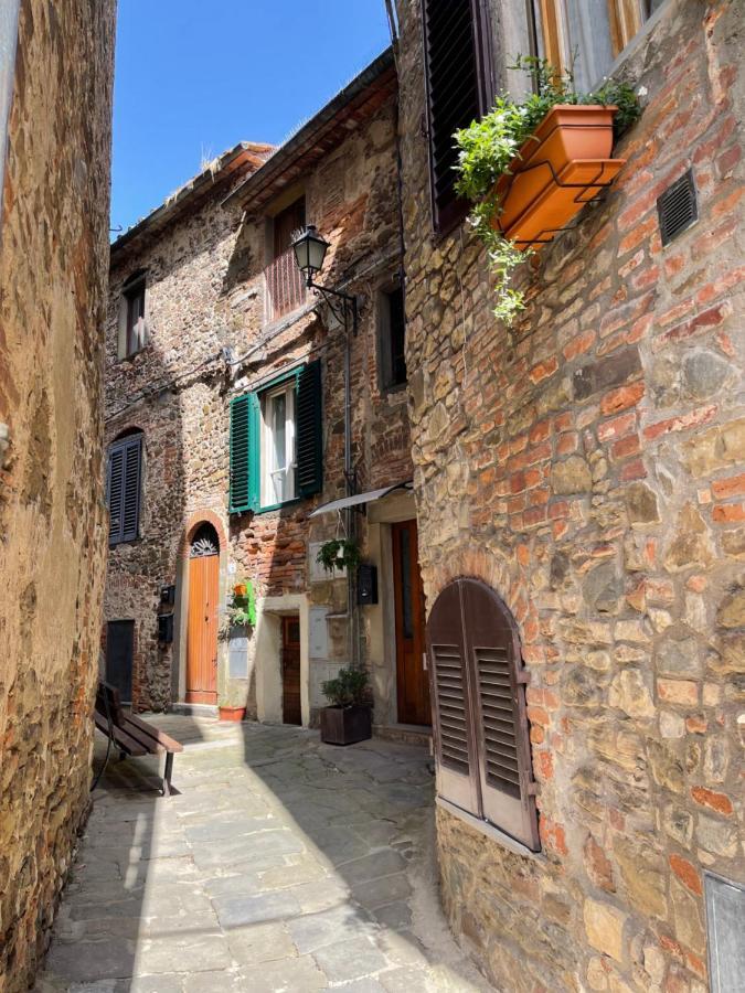 La Casa In Castello Villa Ambra Bagian luar foto